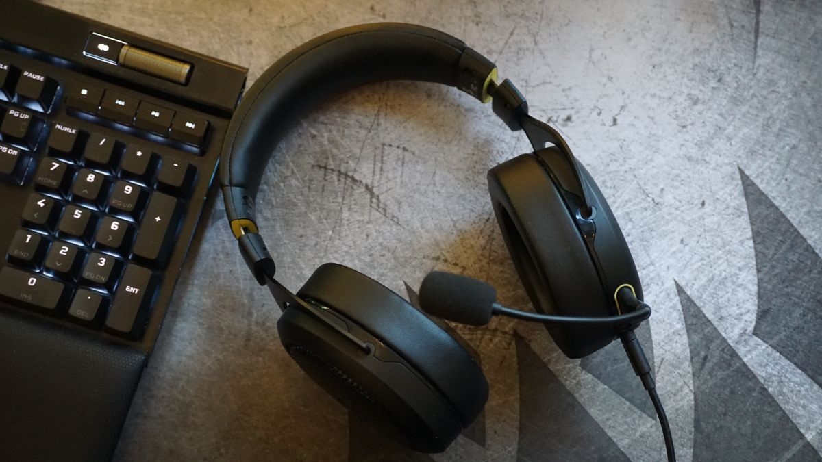 Corsair HS70BT review