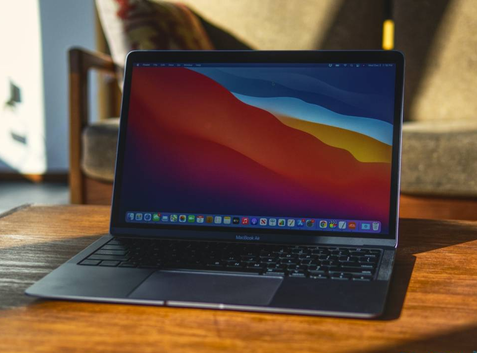 Apple M1 MacBook Air Review (2020) – Evolutionary Leap - GearOpen.com