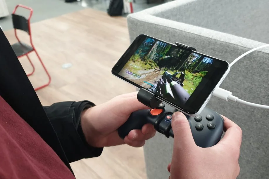Play Cyberpunk 2077 on iPhone as Google Stadia hits iOS