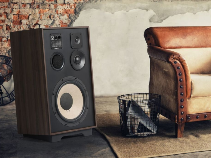 Elipson unveils Heritage XLS15: retro-fabulous looking loudspeakers