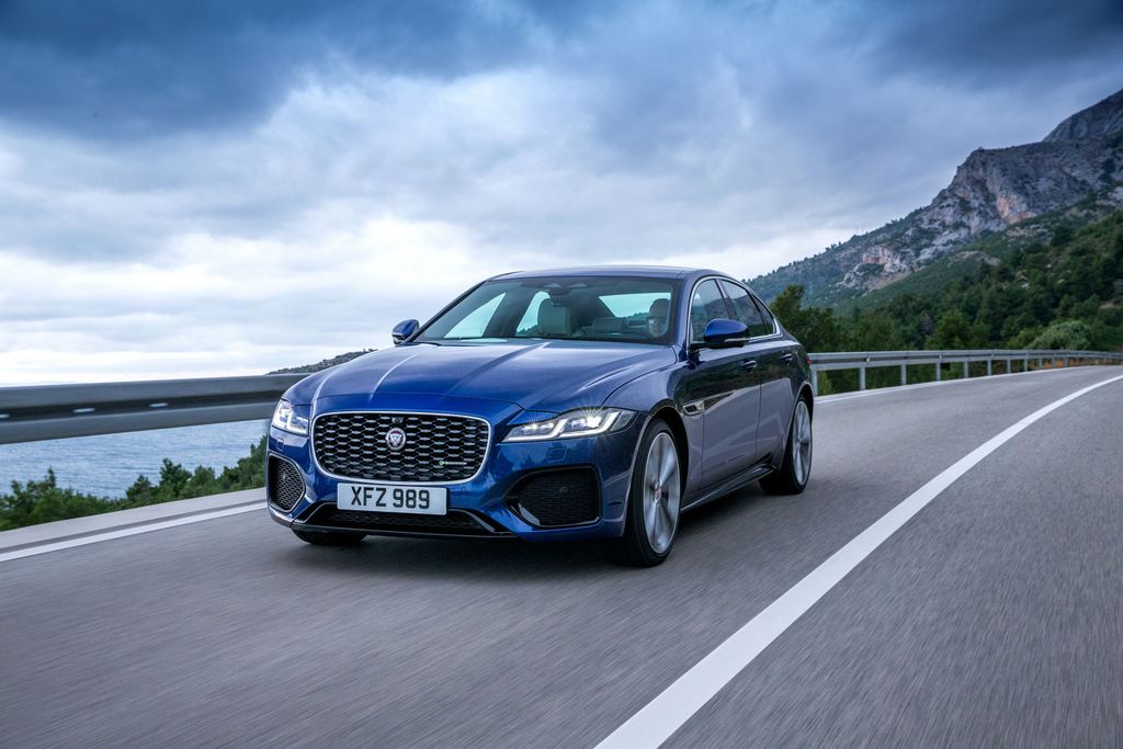 2021 Jaguar XF Review