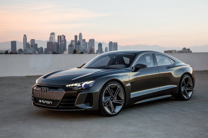 2021 Audi e-tron Review