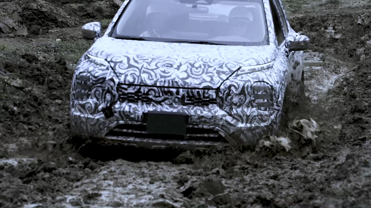 2022 Mitsubishi Outlander unveiled in latest teaser video