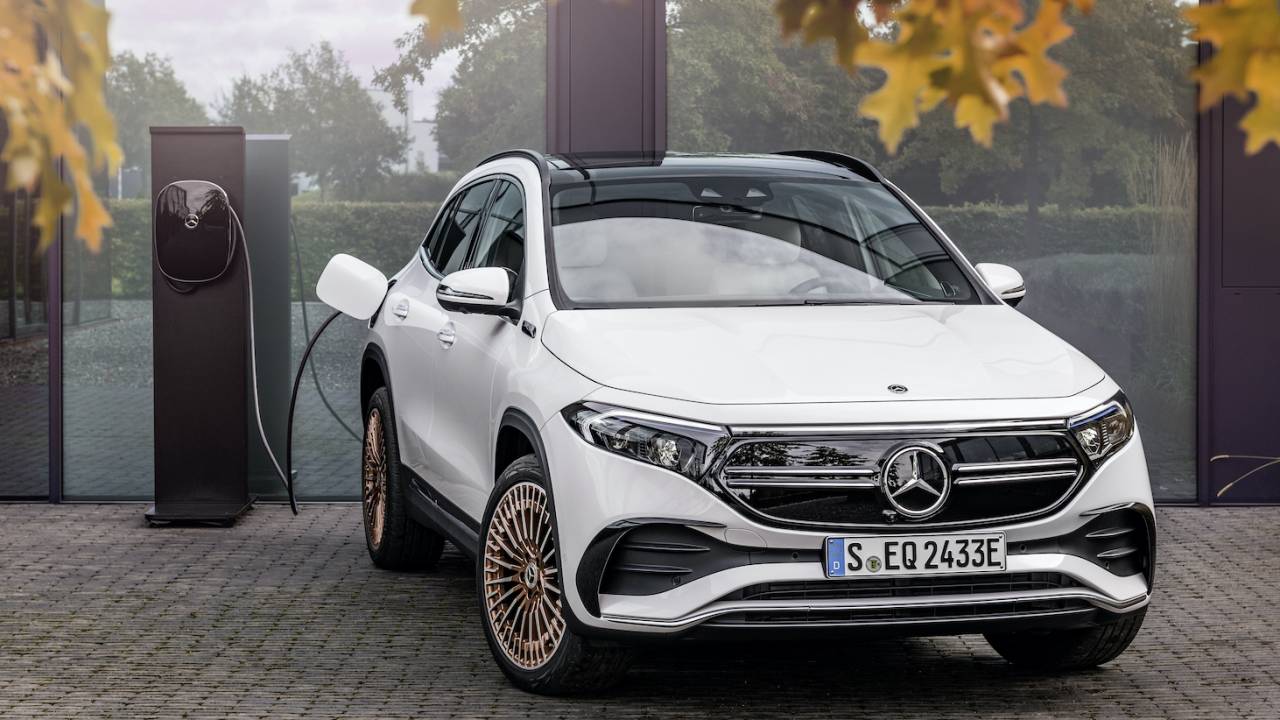 2022 Mercedes-Benz EQA electric crossover strikes a price and range balance