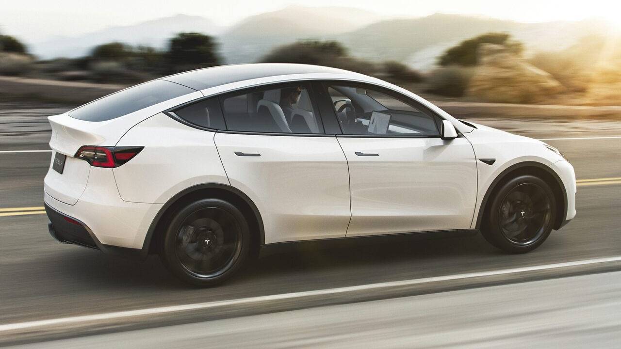 2021 Tesla Model Y Standard Range RWD model debuts at $41,990