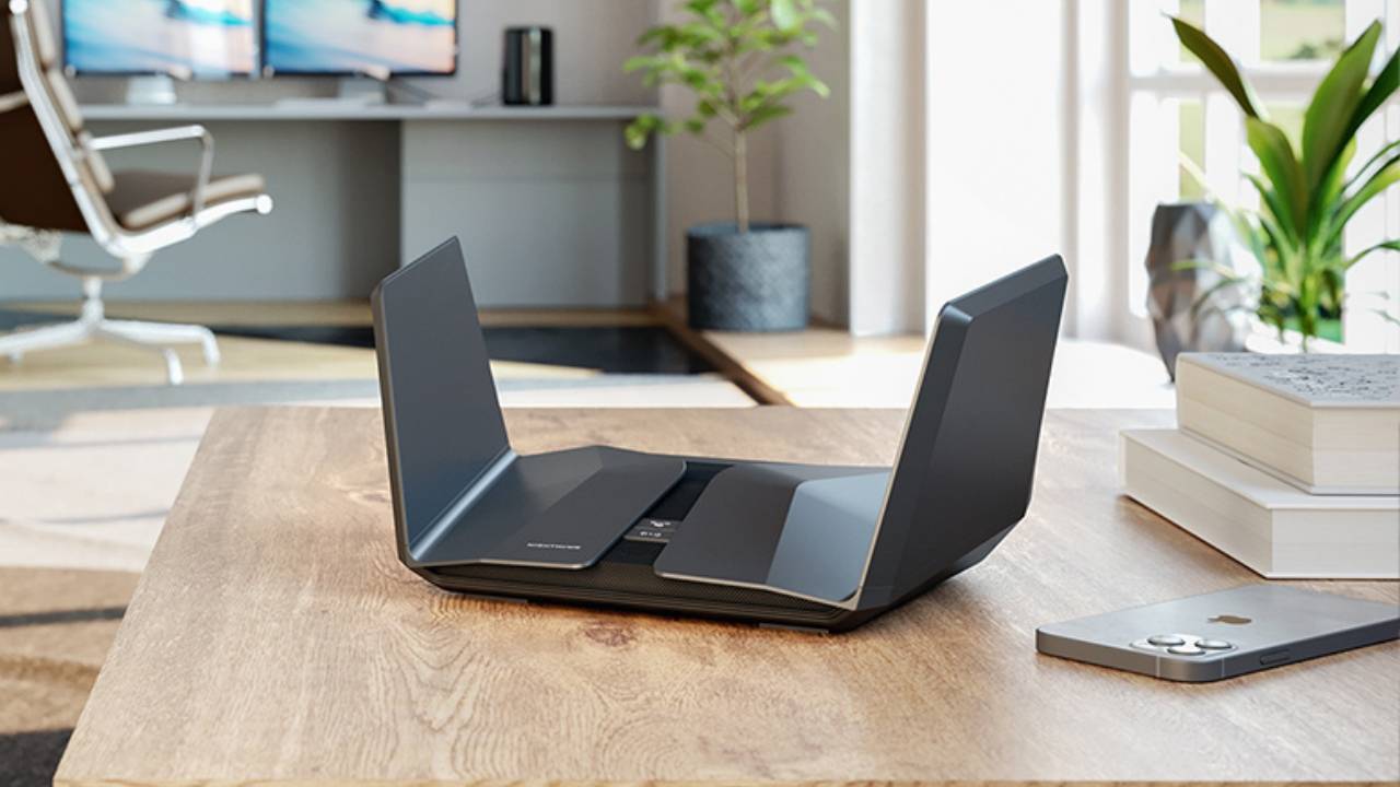 NETGEAR WiFi 6E and mobile 4G LTE routers debut at CES 2021