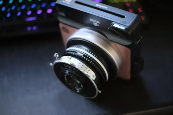 This Modified Fujifilm Instax SQ6 Is Exactly What You Want