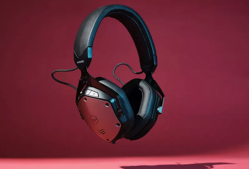 CES 2021 VModa adds Bluetooth and noise cancelling to M200