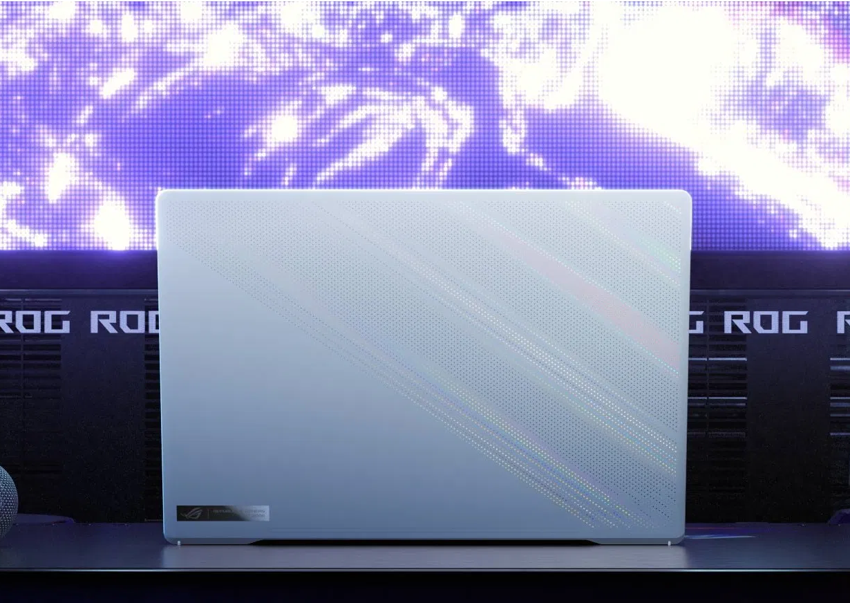 [Specs and Info] An updated ROG Zephyrus G15 with new AMD CPUs and RTX GPUs is just what you need in a compact, but powerful gaming laptop