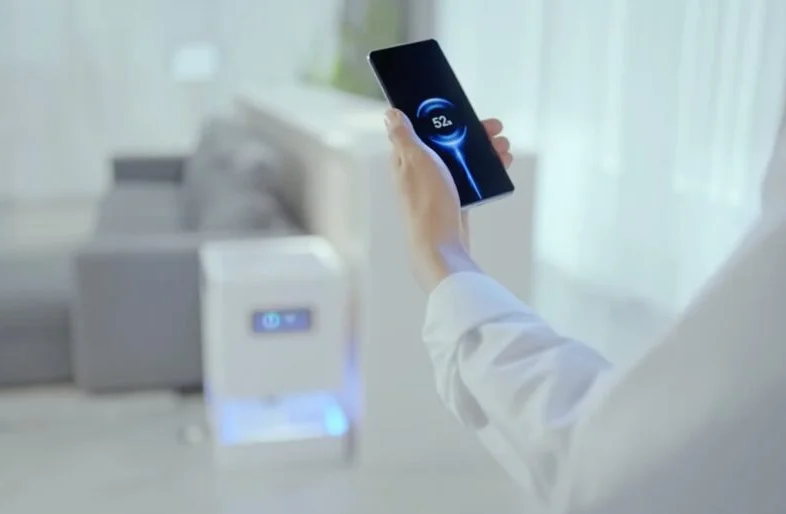 Forget QI and MagSafe, Xiaomi just announced Air Charge technology