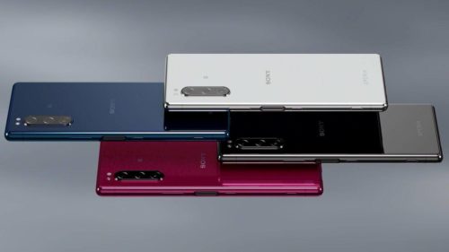 Xperia 1, Xperia 5 get Android 11 update a month early