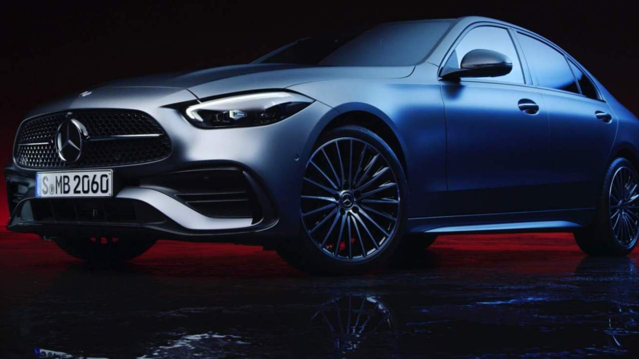 The 2022 Mercedes-Benz C-Class learns its lessons from the best