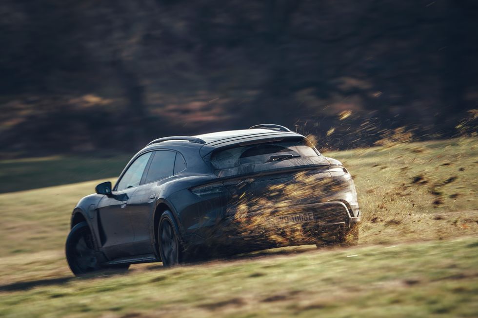 2021 Porsche Taycan Turbo S Cross Turismo: A More Versatile Rocket