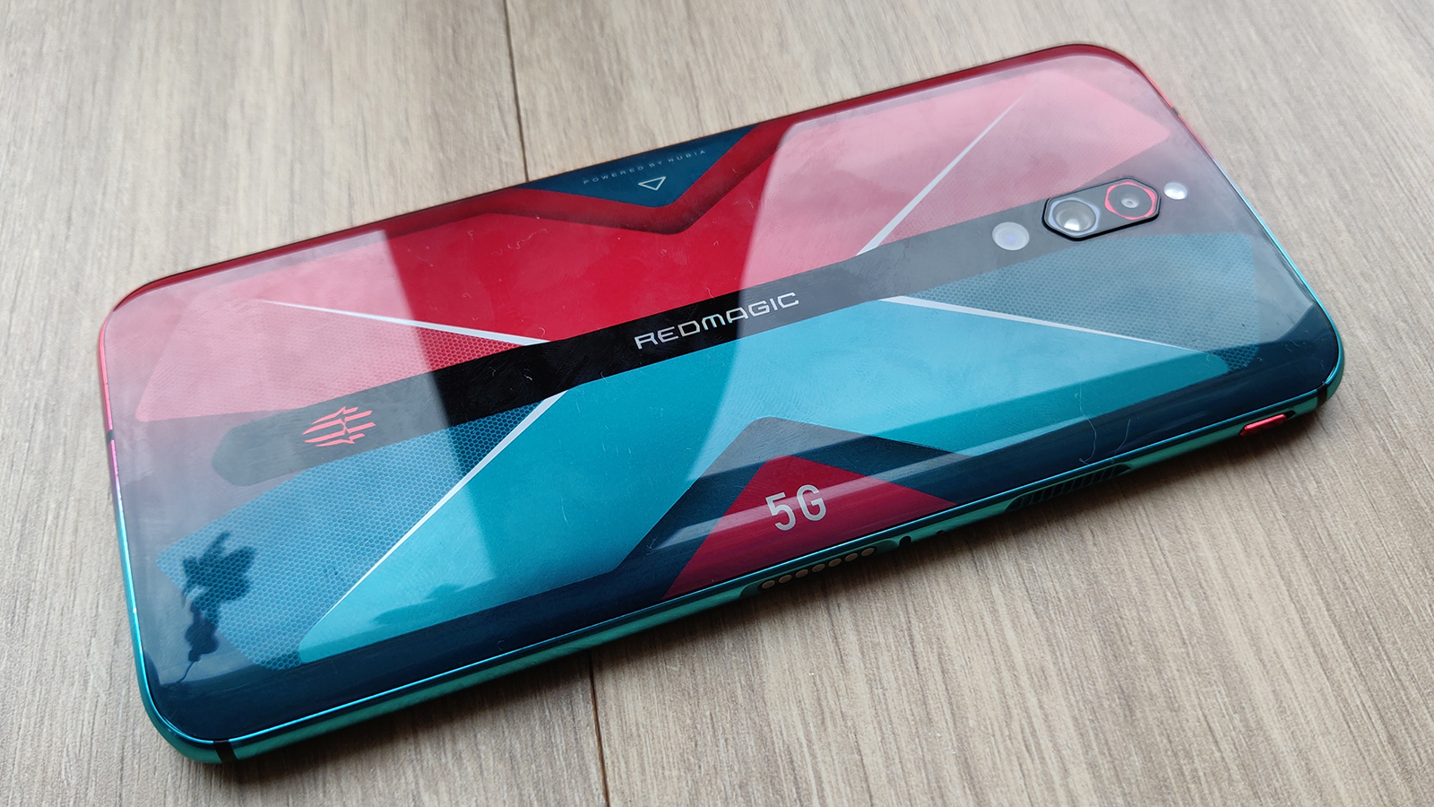 The Nubia Red Magic 6 is here, with the best screen of any gaming phone