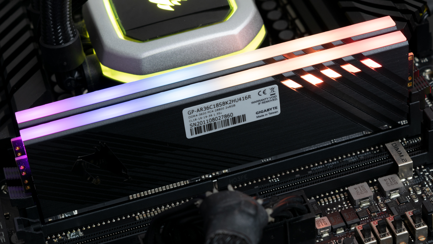 Gigabyte Aorus RGB Memory DDR4-3600 C18 2x8GB Review