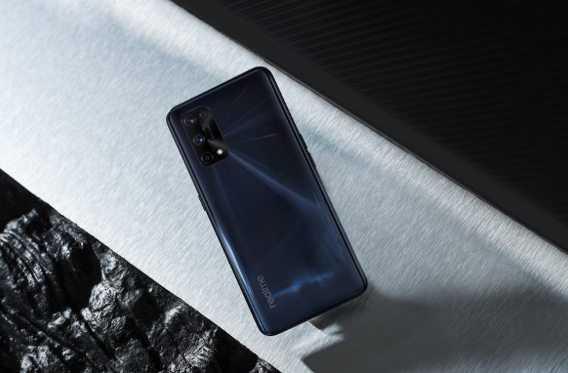 Realme subjects the X7 Pro to a video teardown