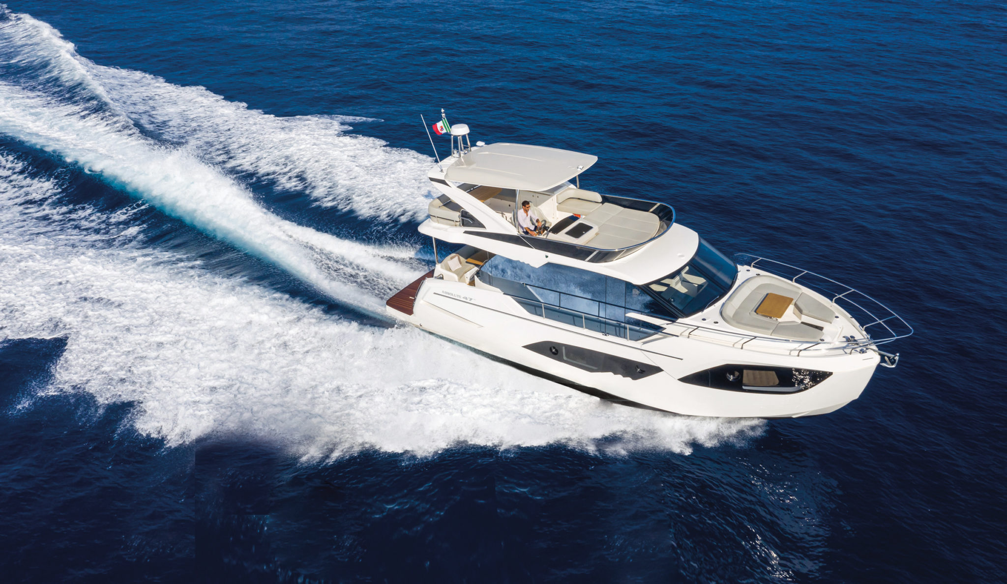 absolute yachts 47 fly price