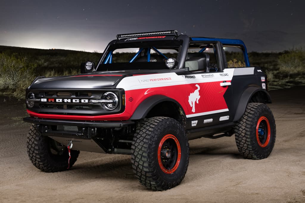 Wild Ford Bronco race truck has Aussie DNA - GearOpen.com