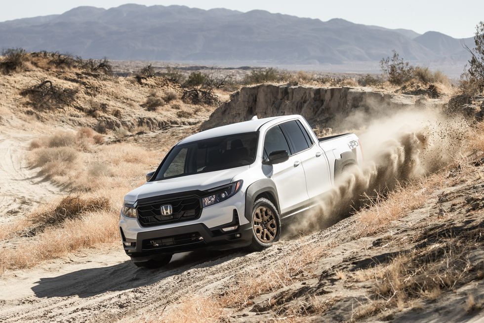 2021 Honda Ridgeline Gets Slightly More Trucklike