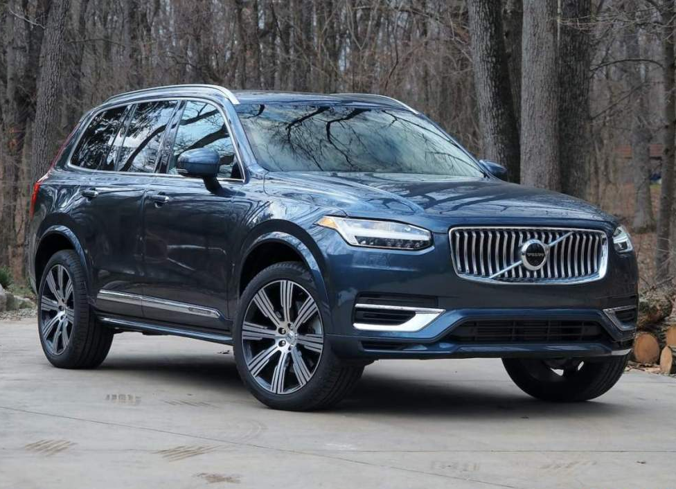 2021 Volvo XC90 T8 Recharge Review – Luxury first, hybrid second ...