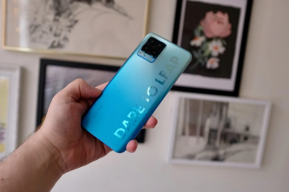 Future smartphones could have everything under the screen