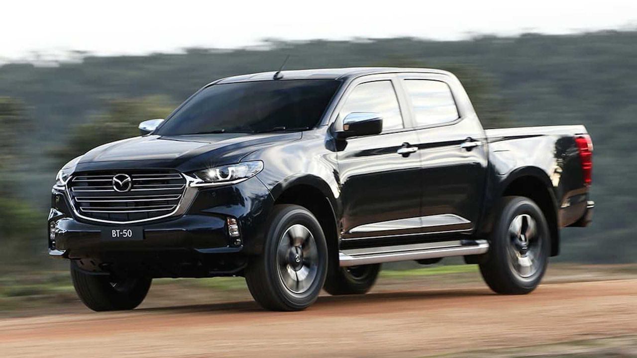 2021 Mazda BT-50 v Isuzu D-Max comparison