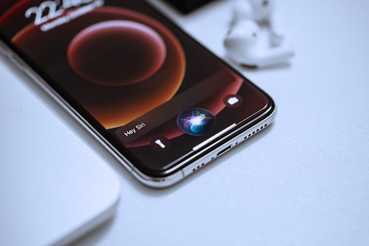 iOS 14.5 has two new Siri voice options — how to turn them on