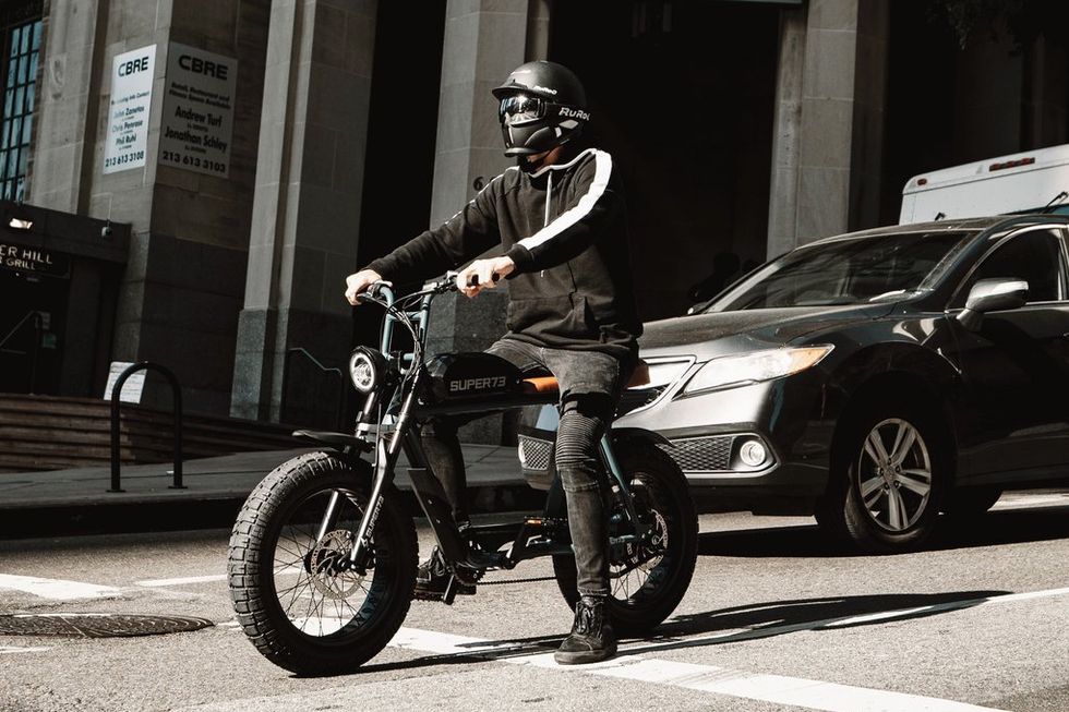 This Awesome EBike Takes the Pain Out of Urban Riding