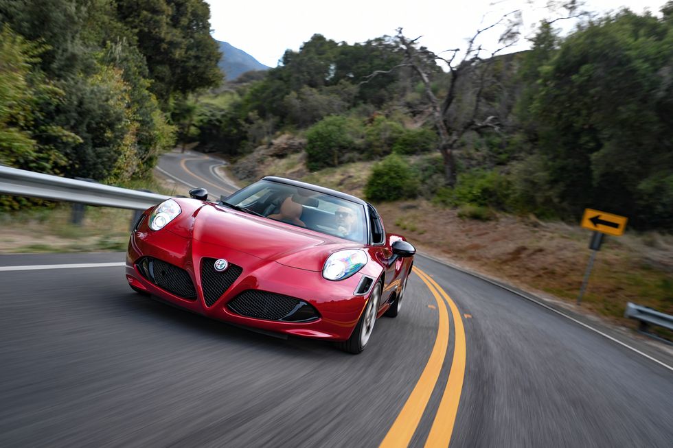 The Final 4C: 2021 Alfa Romeo 4C Spider 33 Stradale Tributo