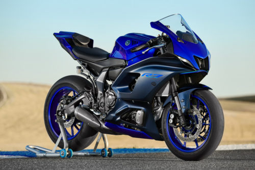 2022 Yamaha YZF-R7 First Look (11 Fast Facts + 30 Photos)