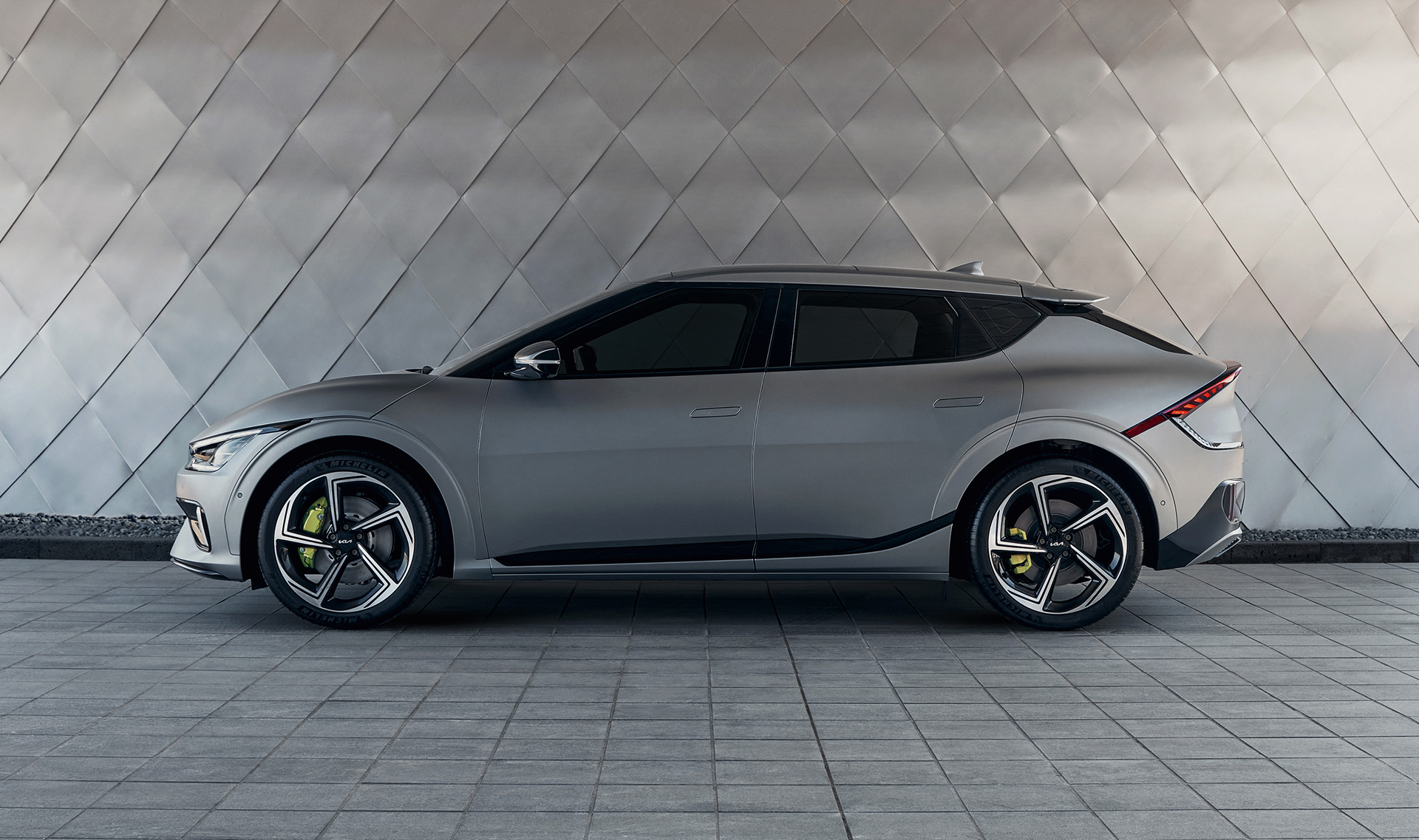 2022 Kia EV6 US Debut Includes First Edition Model, 576 HP For GT