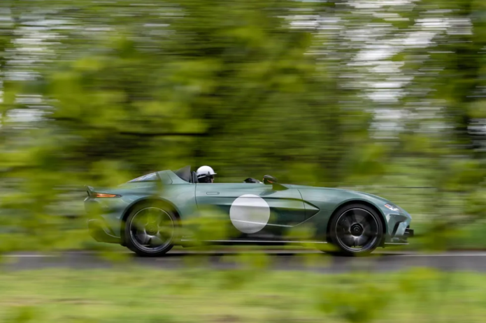 Elemental Motoring: 2021 Aston Martin V12 Speedster