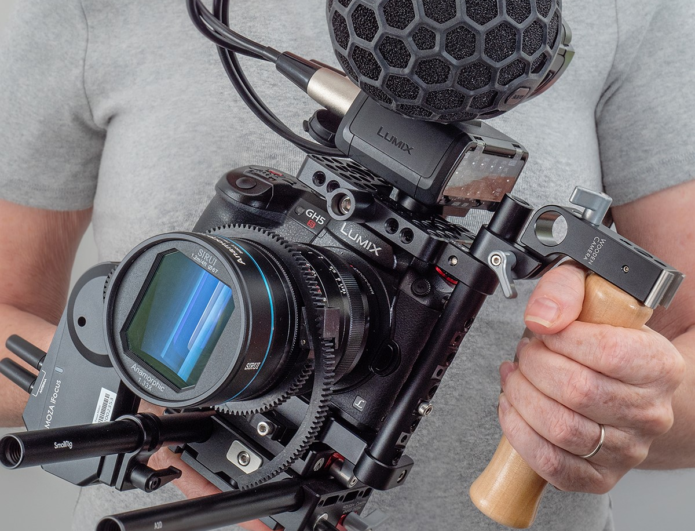Hands-on with the Sirui 75mm F1.8 1.33x anamorphic lens