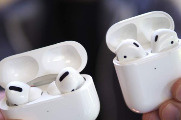 AirPods Pro 2 and AirPods 3 leak tips release plan and fitness features