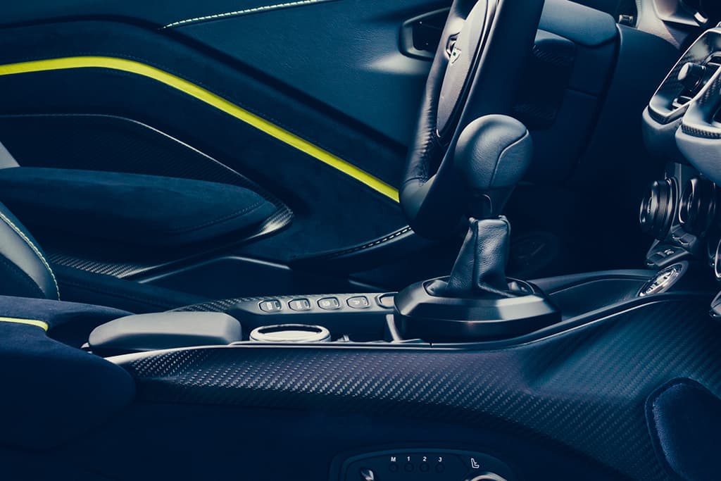Aston Martin abandons manual gearbox