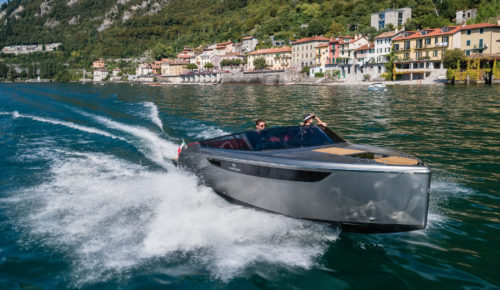 Cranchi E26 yacht tour: Proof that small boats can still be fun and stylish