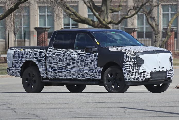 SPY PICS: Electric Ford F-150 Lightning snapped