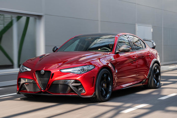 2021 Alfa Romeo Giulia Sport