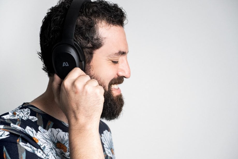 Ausounds brings its AU-XT ANC noise-cancelling headphone to UK