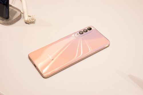 Honor X20 SE appears in new hands-on photos