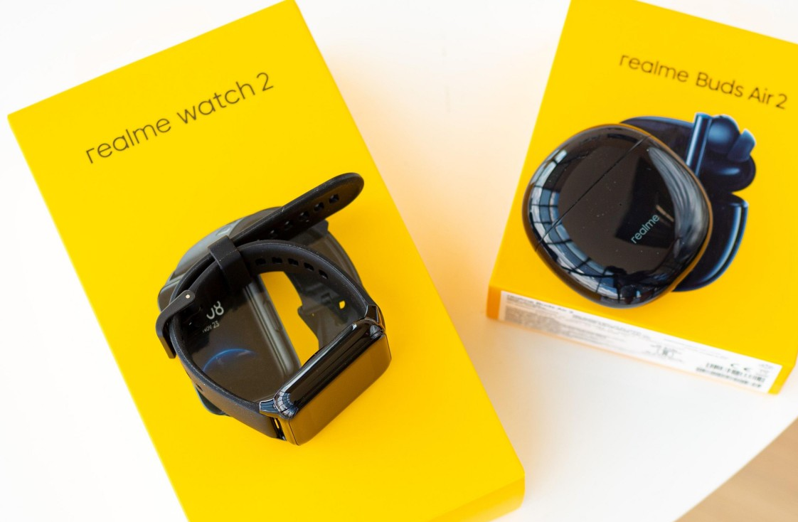 Realme Watch 2 and Buds Air 2