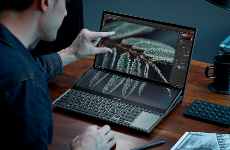 ASUS ZenBook Pro Duo 15 OLED UX582
