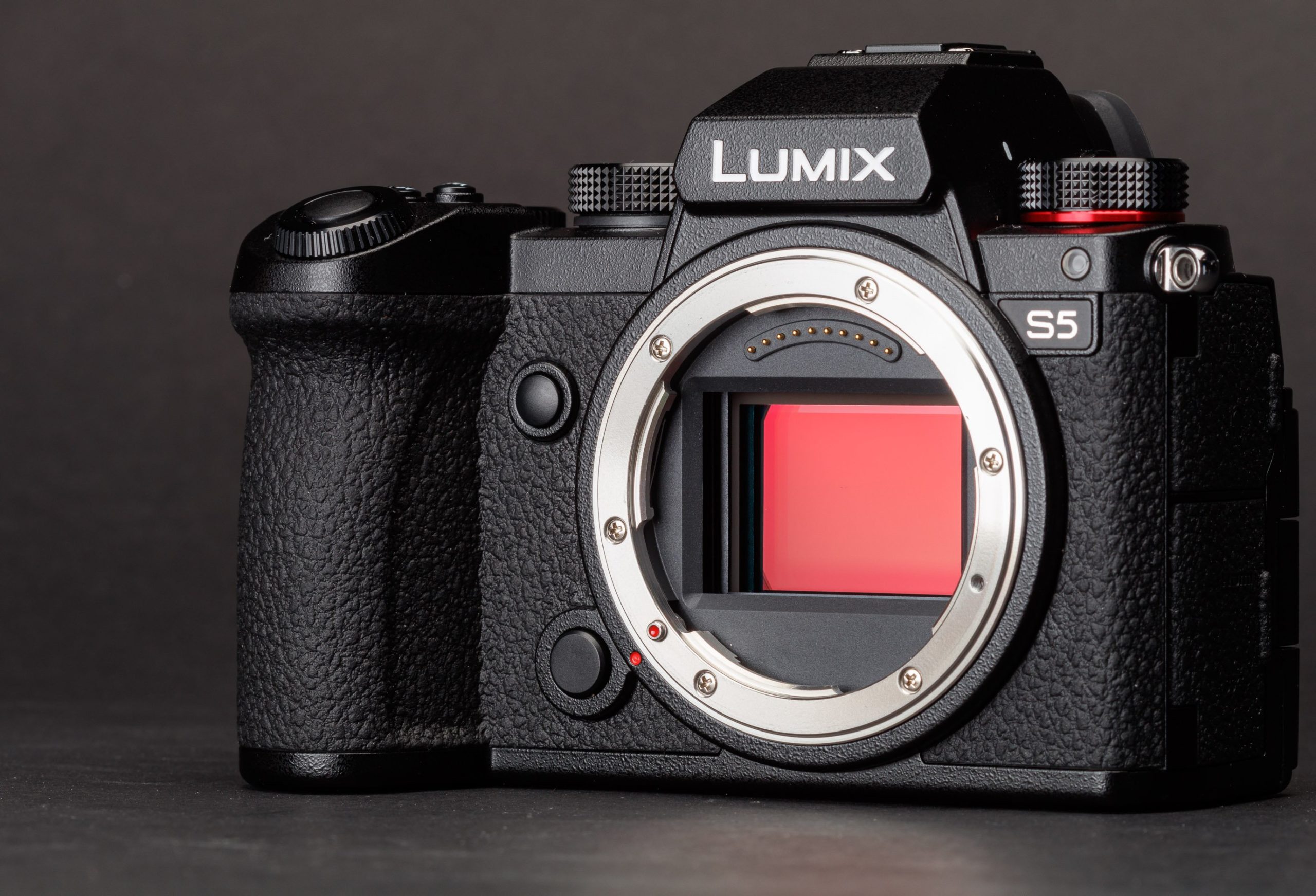 Panasonic s5
