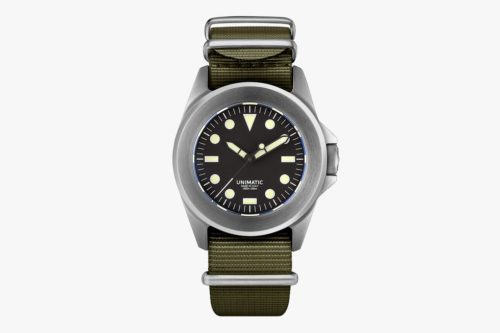 This Is the Perfect Compromise Between Dive and Field Watch