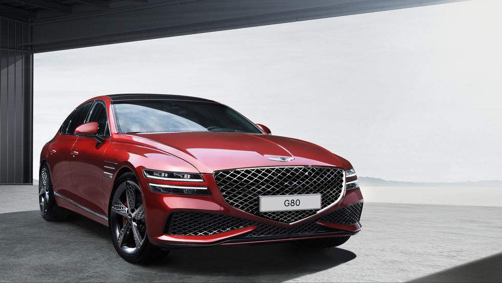 The Electrified Genesis G80 Proves It’s a Genuine Sports Sedan