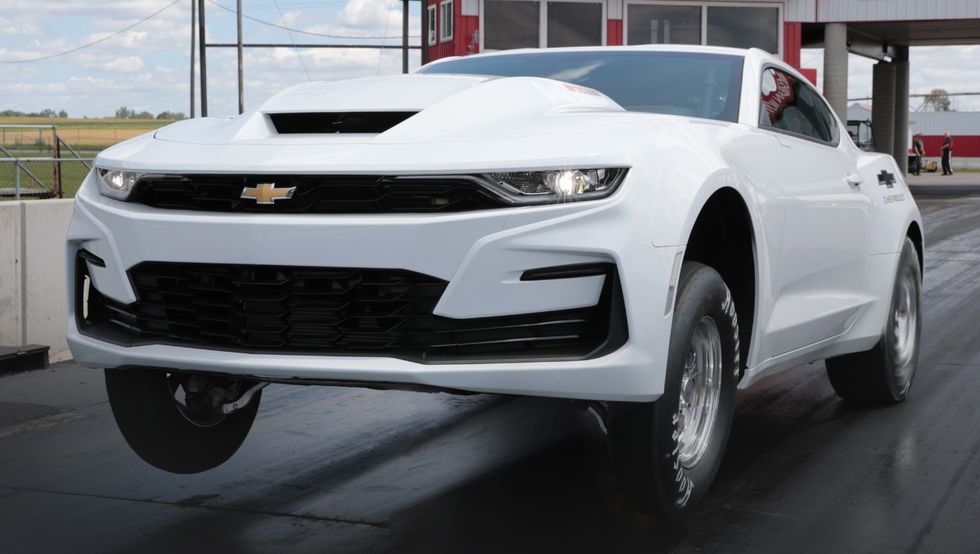 2022 Chevy COPO Camaro Revealed with 9.4-Liter, 572-Cubic-Inch V-8