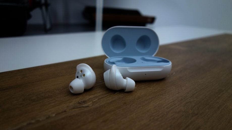 Leaker shows off 360-degree view of Samsung Galaxy Buds 2