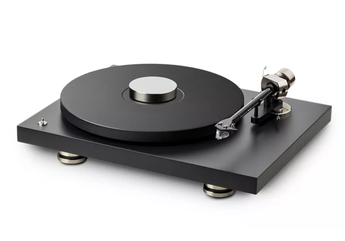 Pro-Ject Debut Pro turntable