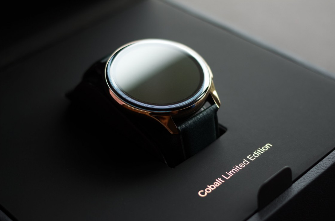 OnePlus Watch Cobalt limited edition review