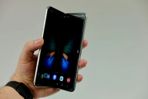 Samsung’s folding phone duo needs to learn some lessons from Microsoft
